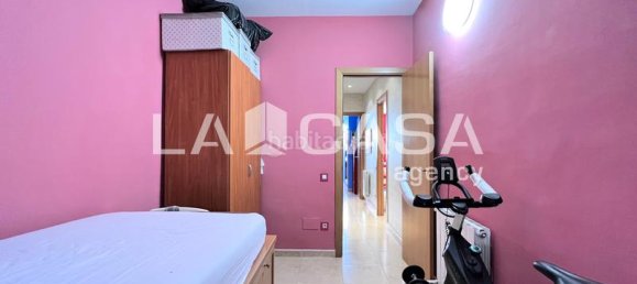 3 bedrooms Apartment in Badalona, Spain No. 162589 14