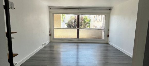 2 bedrooms Apartment in Le Pecq, France No. 129905 4