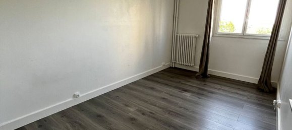 2 bedrooms Apartment in Le Pecq, France No. 129905 11