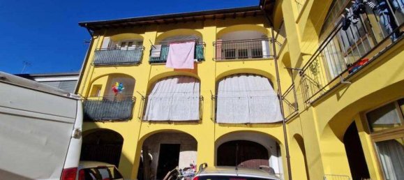 2 chambres Appartement à Luino, Italy No. 281683 7