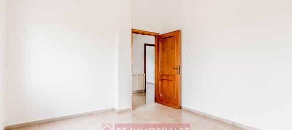 4 rooms Apartment in Rome, Italy No. 73199 22