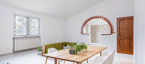 4 rooms Apartment in Rome, Italy No. 73199 3