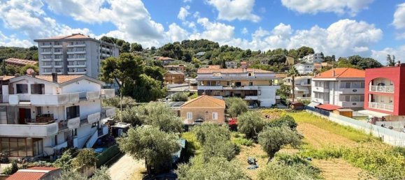 6 rooms Apartment in Pescara, Italy No. 258815 25