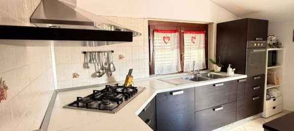 6 rooms Apartment in Pescara, Italy No. 258815 40