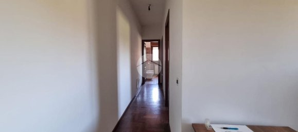 Büro in Viterbo, Italy 50m², Nr. 298466 7