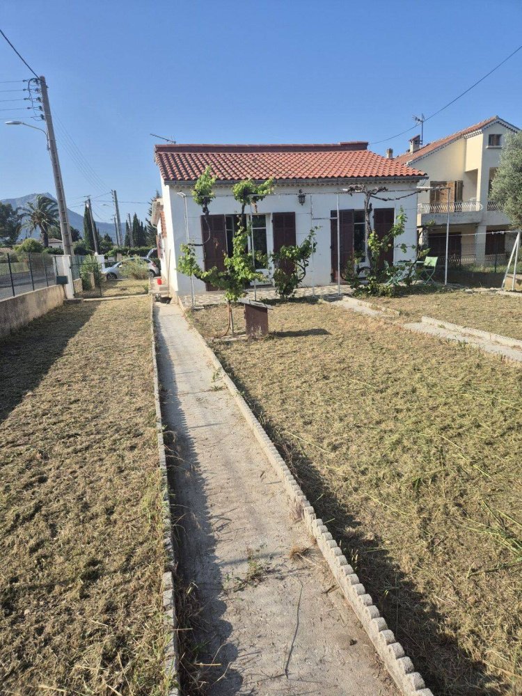 Casa T3 em Le Pradet, France N.º 334264