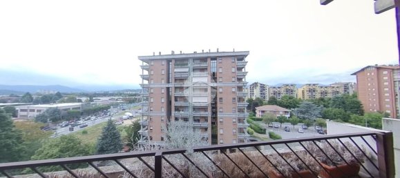 4 rooms Apartment in Rivoli, Italy No. 300773 16