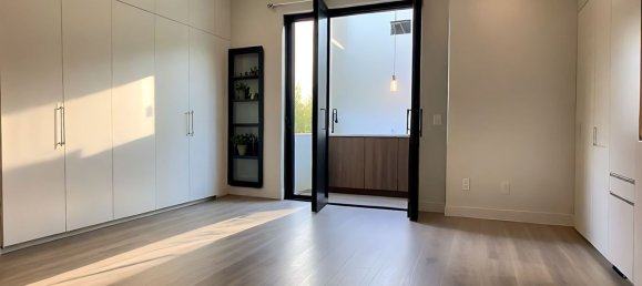 3 rooms Apartment in Florence, Italy No. 295474 11