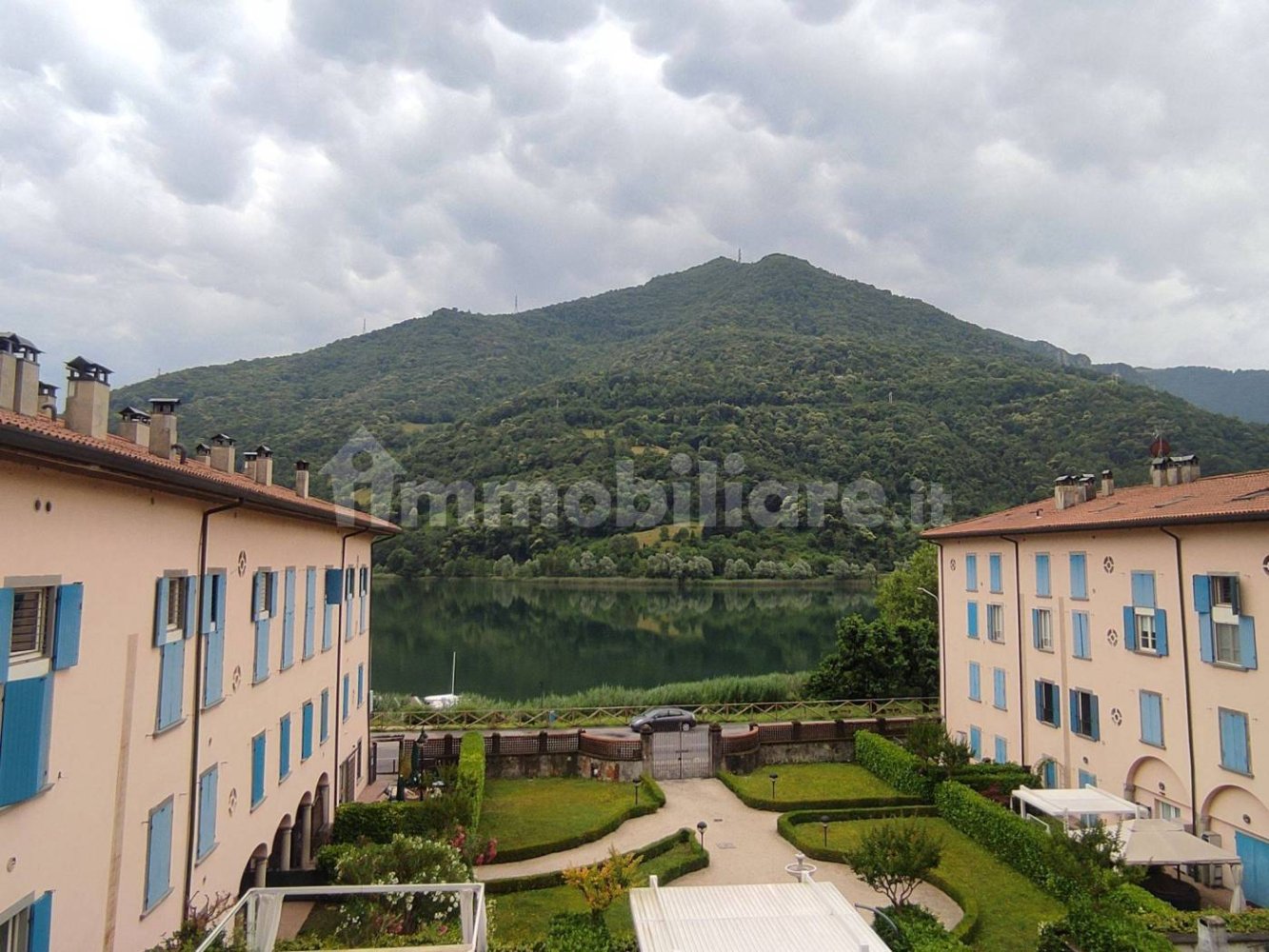 Apartamento T2 em Ranzanico, Italy N.º 303268