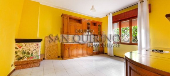 Apartamento de 4 dormitorios en Maranello, Italy No. 339270 6