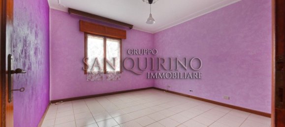 Apartamento de 4 dormitorios en Maranello, Italy No. 339270 8