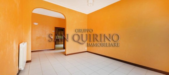 Apartamento de 4 dormitorios en Maranello, Italy No. 339270 5