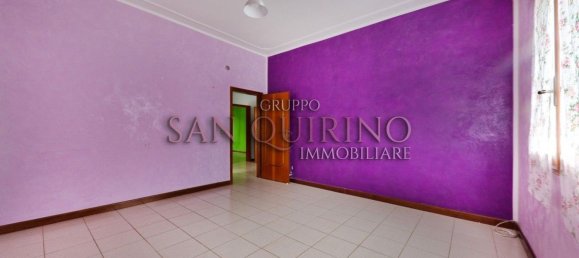 Apartamento de 4 dormitorios en Maranello, Italy No. 339270 10