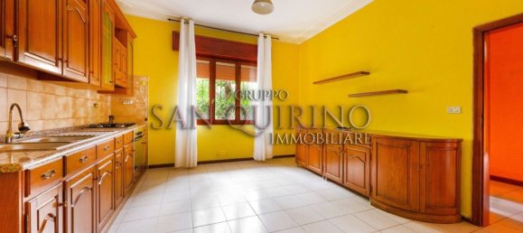 Apartamento de 4 dormitorios en Maranello, Italy No. 339270 7