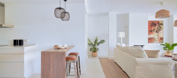 4 bedrooms Apartment in El Limonar, Spain No. 48837 9