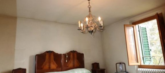 Дом с 15 комнатами в Монтеварки, Италия № 234484 35