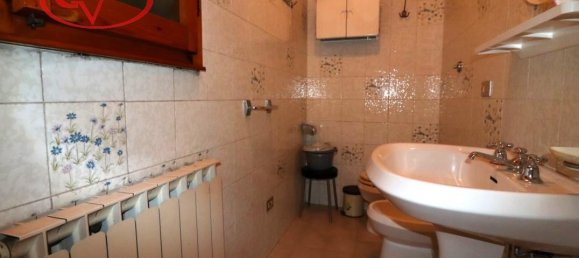 Дом с 15 комнатами в Монтеварки, Италия № 234484 22