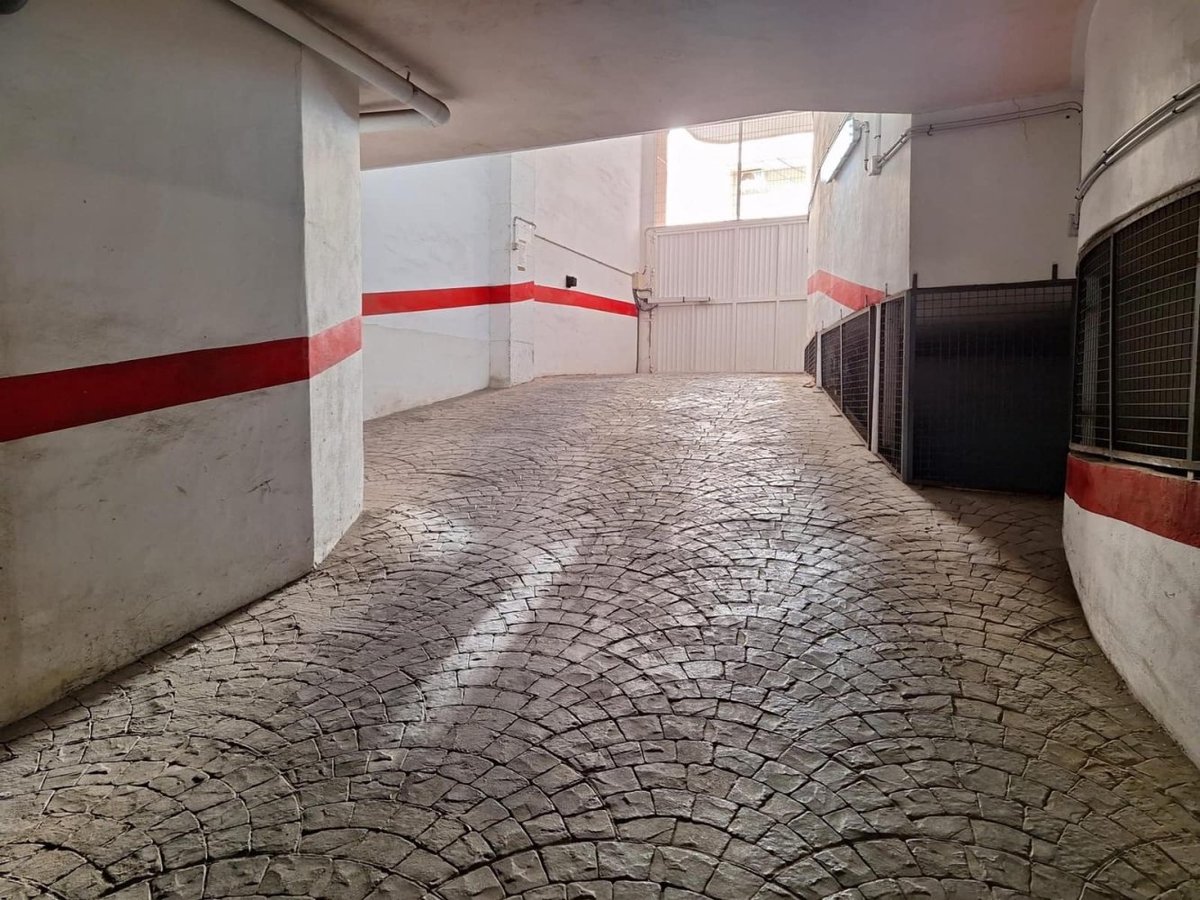 Garage in Torrevieja, Spain, Nr. 265766