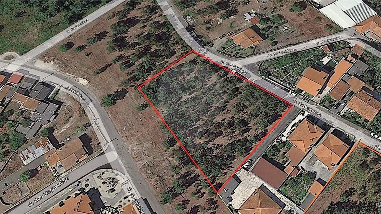 Terreno en Marinha Grande, Portugal 3793 m² No. 64310