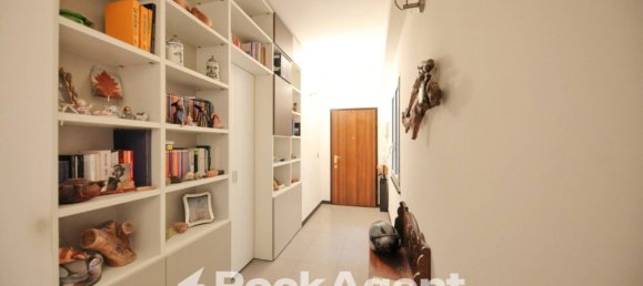 Квартира с 2 спальнями в Генуя, Италия № 317917 16