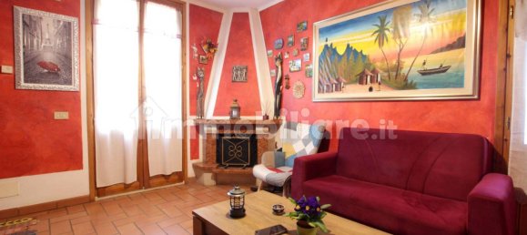 2 bedrooms House in Montepulciano, Italy No. 45069 6