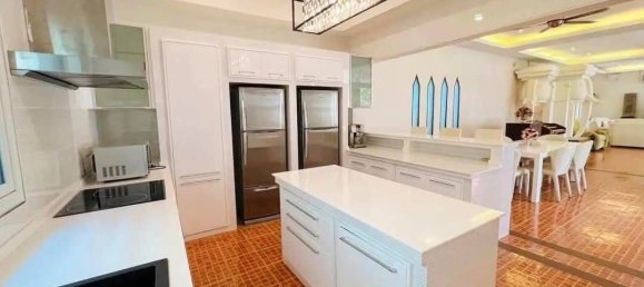 Дом с 3 спальнями в Паттайя, Таиланд № 67143 4