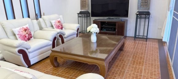 Дом с 3 спальнями в Паттайя, Таиланд № 67143 14