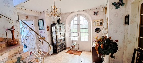 4 Schlafzimmer Haus in Vire, France, Nr. 189881 5