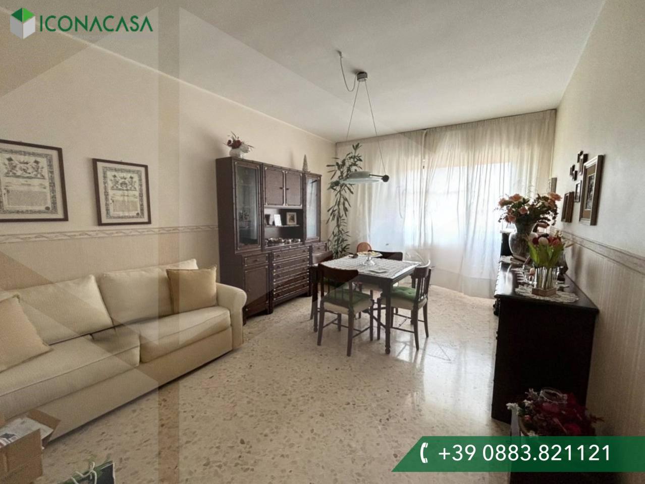 Apartamento de 4 divisões em Andria, Italy N.º 13137