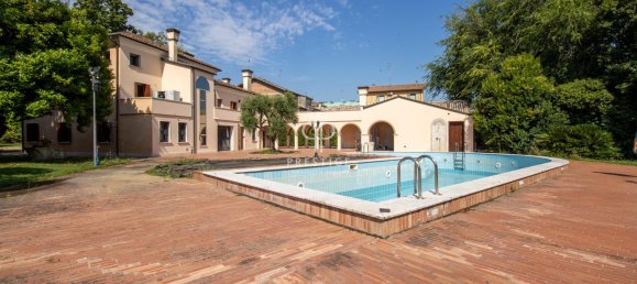 10 bedrooms Villa in Quarto d'Altino, Italy No. 290236 2