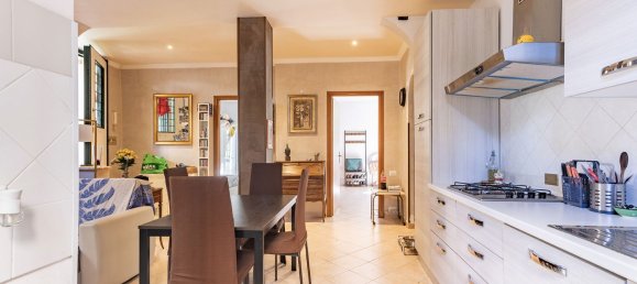 Apartamento de 3 dormitorios en Rome, Italy No. 365010 12