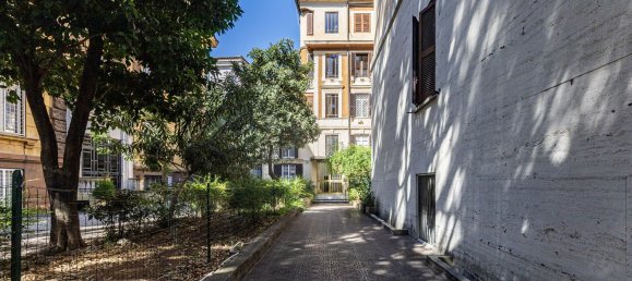 Apartamento de 3 dormitorios en Rome, Italy No. 365010 32