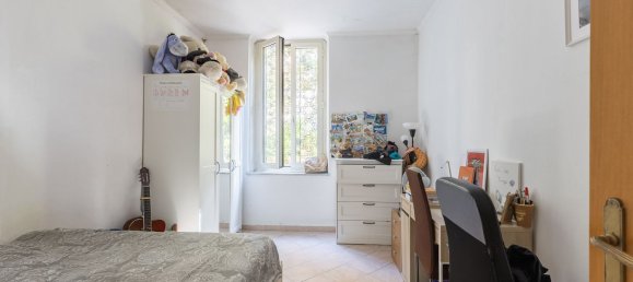 Apartamento de 3 dormitorios en Rome, Italy No. 365010 17