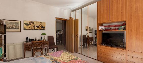 Apartamento de 3 dormitorios en Rome, Italy No. 365010 16