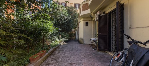 Apartamento de 3 dormitorios en Rome, Italy No. 365010 25