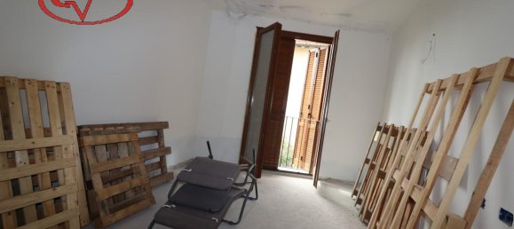 3 rooms Apartment in Castiglion Fibocchi, Italy No. 233996 9