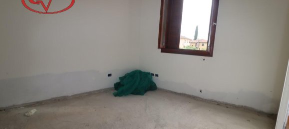 3 rooms Apartment in Castiglion Fibocchi, Italy No. 233996 10