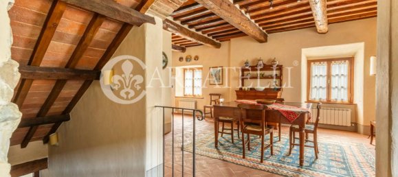 4 bedrooms Villa in Radicofani, Italy No. 78403 27