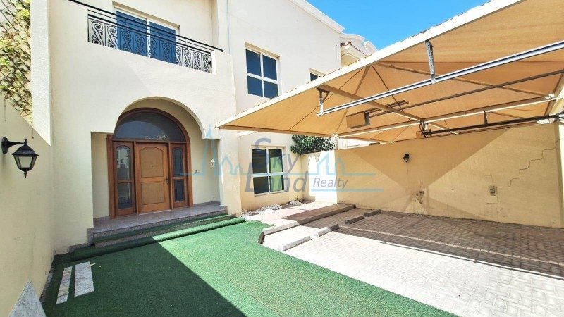 4 غرف نوم فيلا في البرشاء, UAE رقم 56473