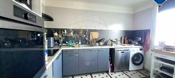 3 bedrooms House in Bourges, France No. 227144 2