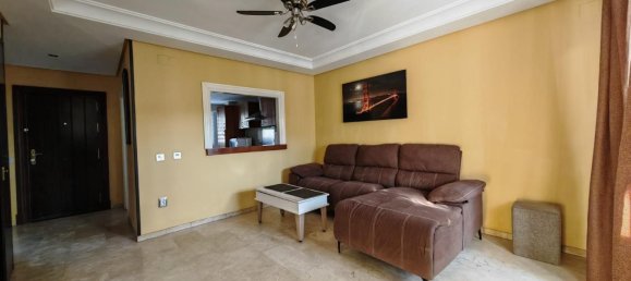 3 bedrooms Townhouse in Estepona, Spain No. 137149 4