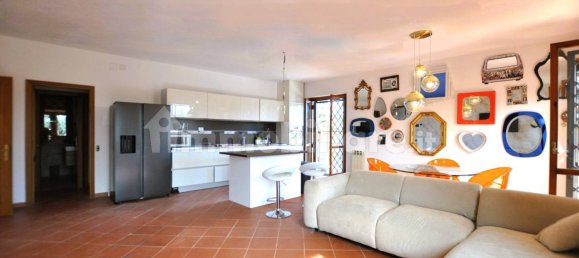 3 chambres Maison à San Casciano in Val di Pesa, Italy No. 283869 7