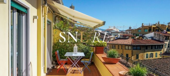 5 bedrooms Penthouse in Florence, Italy No. 363871 13