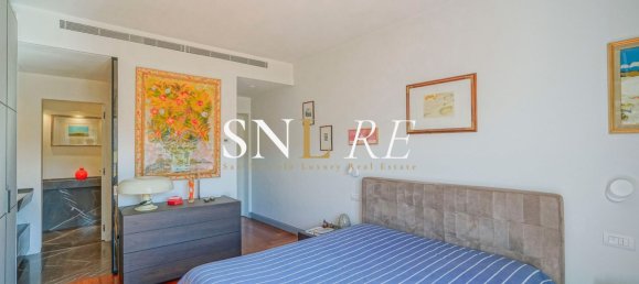 5 bedrooms Penthouse in Florence, Italy No. 363871 3
