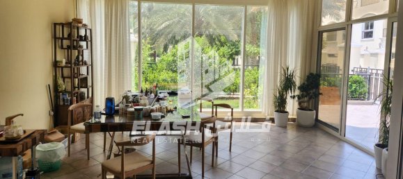 4 bedrooms Townhouse in Al Hamra Village, UAE No. 33160 10