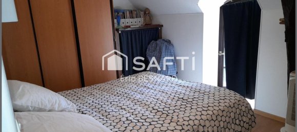 3 bedrooms House in Avoine, France No. 225047 9