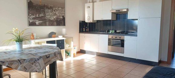 Квартира с 3 комнатами в Виллорба, Италия № 169200 8