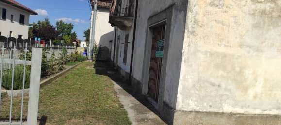 6 bedrooms House in Bosco Marengo, Italy No. 47070 12