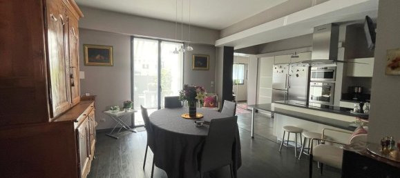 4 Schlafzimmer Haus in Tours, France, Nr. 275349 4