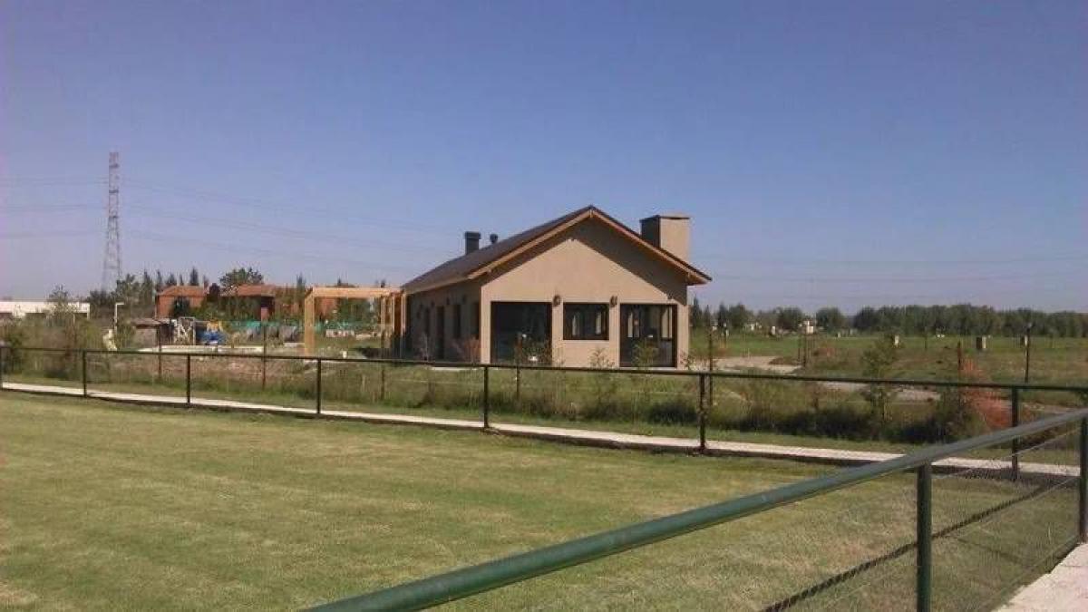  قطعة أرض في Escobar, Argentina رقم 43503